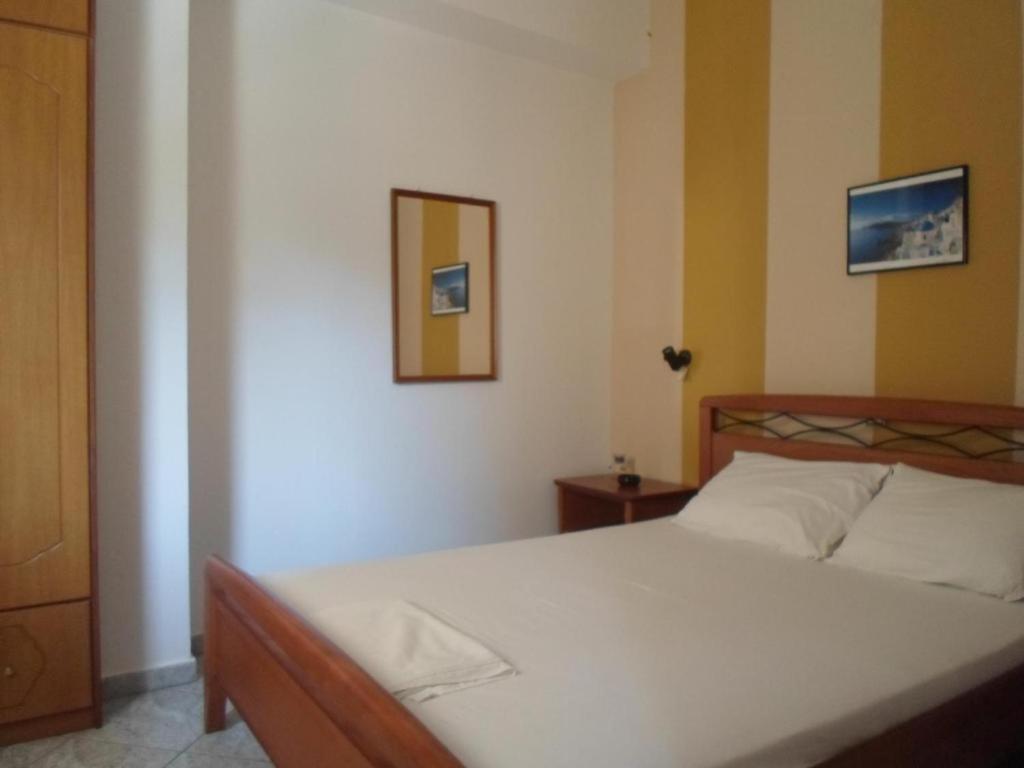 Costareli Aparthotel Fourni Ikarias Exterior foto